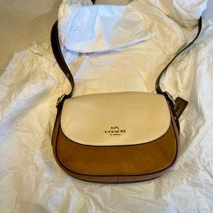 Coach Bag - Saddle Bag - Mixed Leather & Suede cream and tan bag.